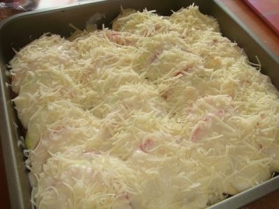 Посыпаем сыром