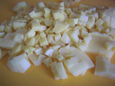 Картошку режем